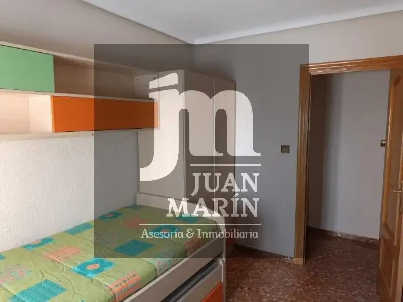 Flat for rent in Ensanche - Franciscanos