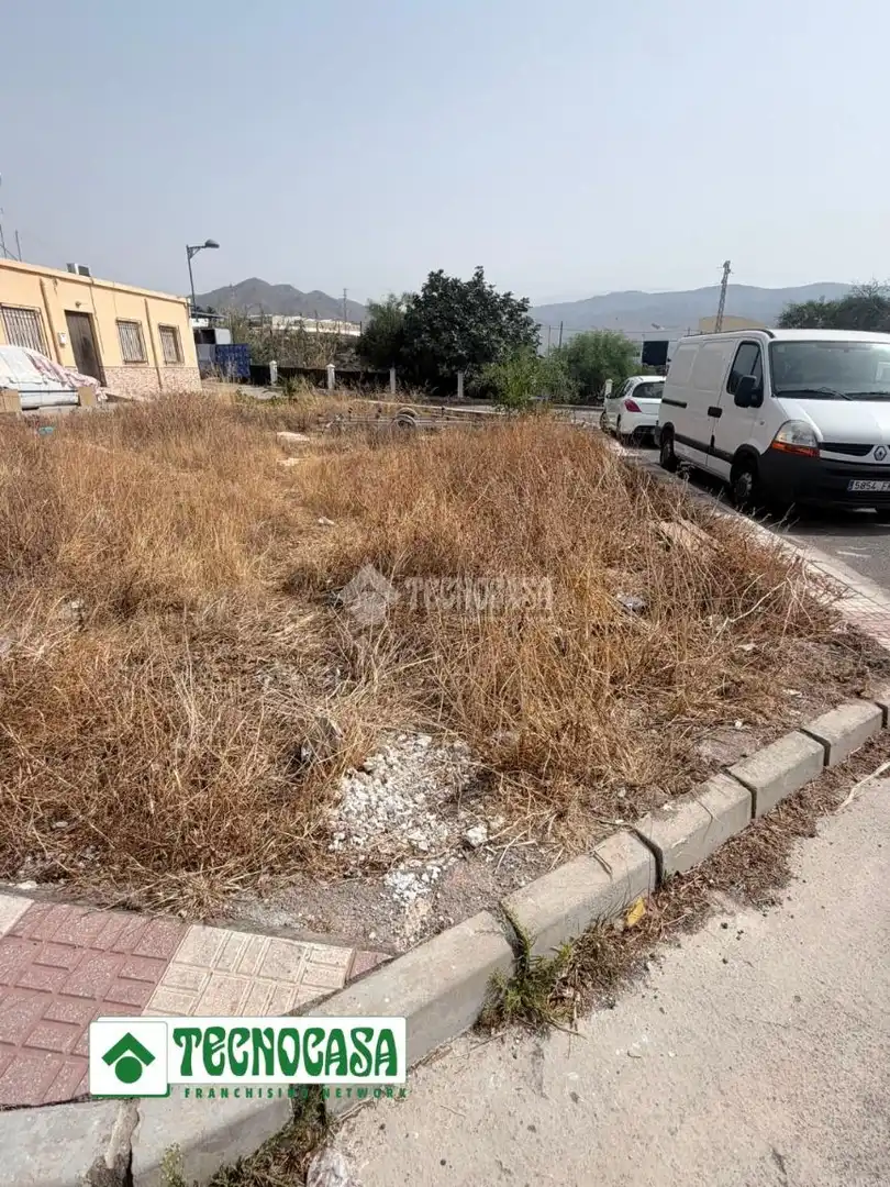 Terreny residencial en venda a Adra, imagen 12