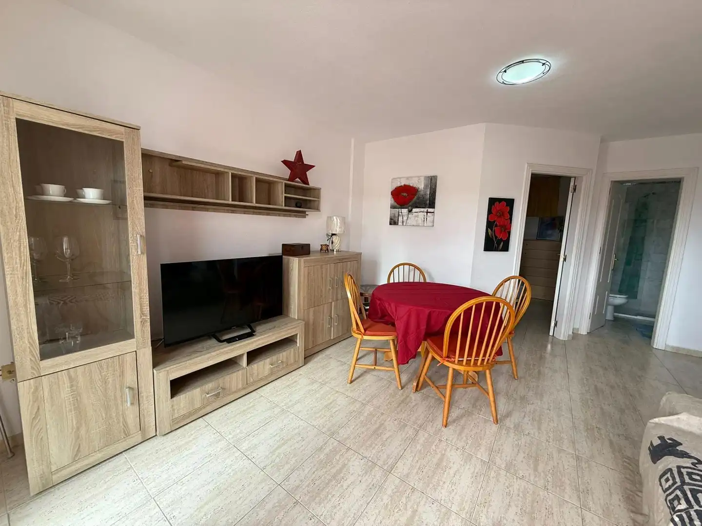 Apartments for rent in Calle HMNO PEDRO DE BETHENCOURT, 13, Los Cristianos