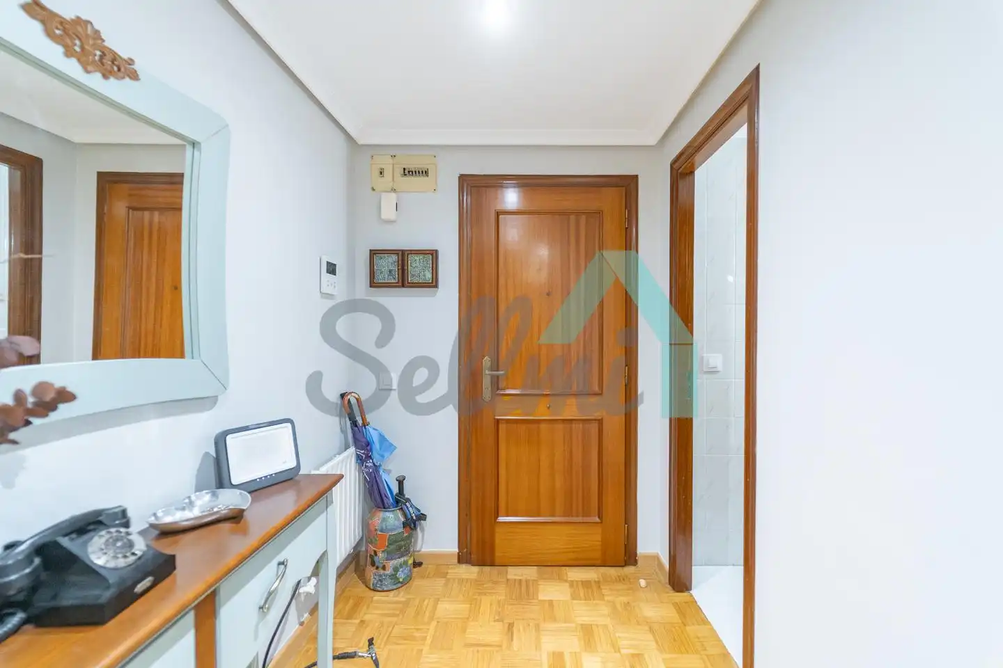 Piso en venta en Oviedo  con Calefacción, Parquet y Trastero