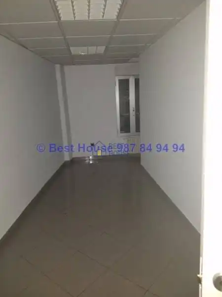 Oficina en venta en León Capital  con Calefacción