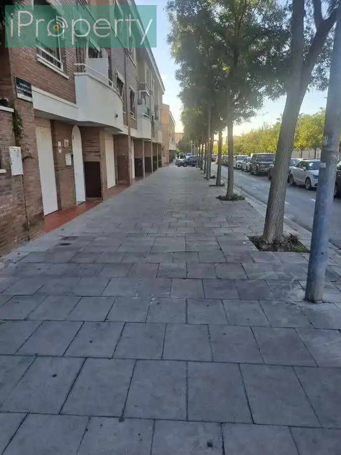 Adossat amb piscina en venda a Torrent Ballester, imagen 3