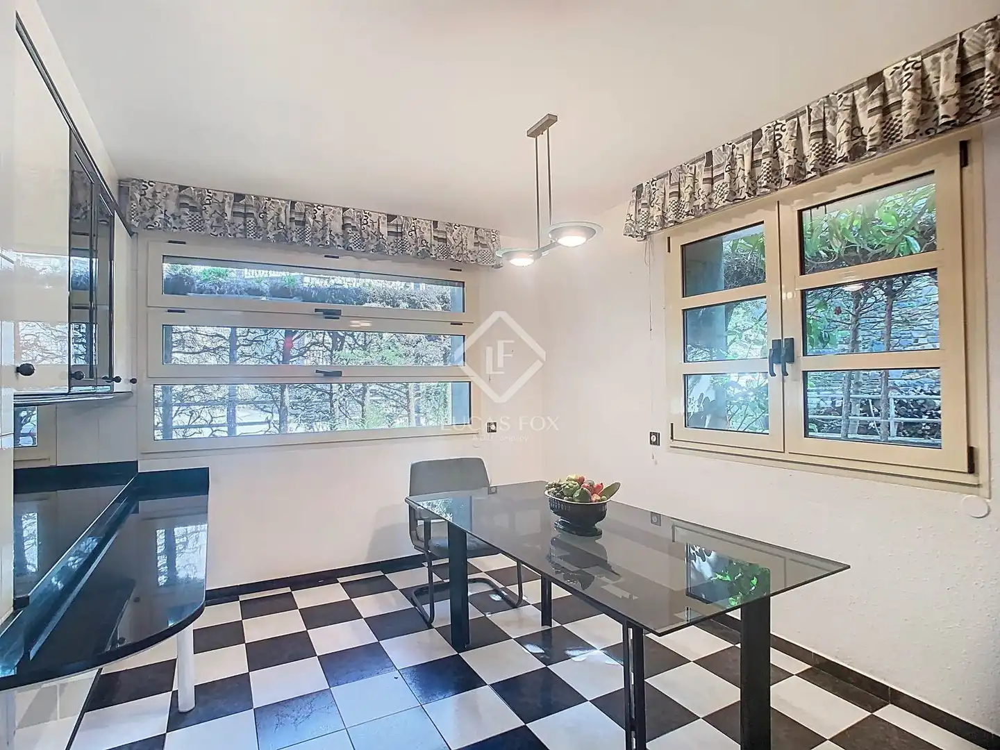 Comedor de Casa o chalet en venta en Escaldes – Engordany con Calefacción, Jardín privado y Parquet