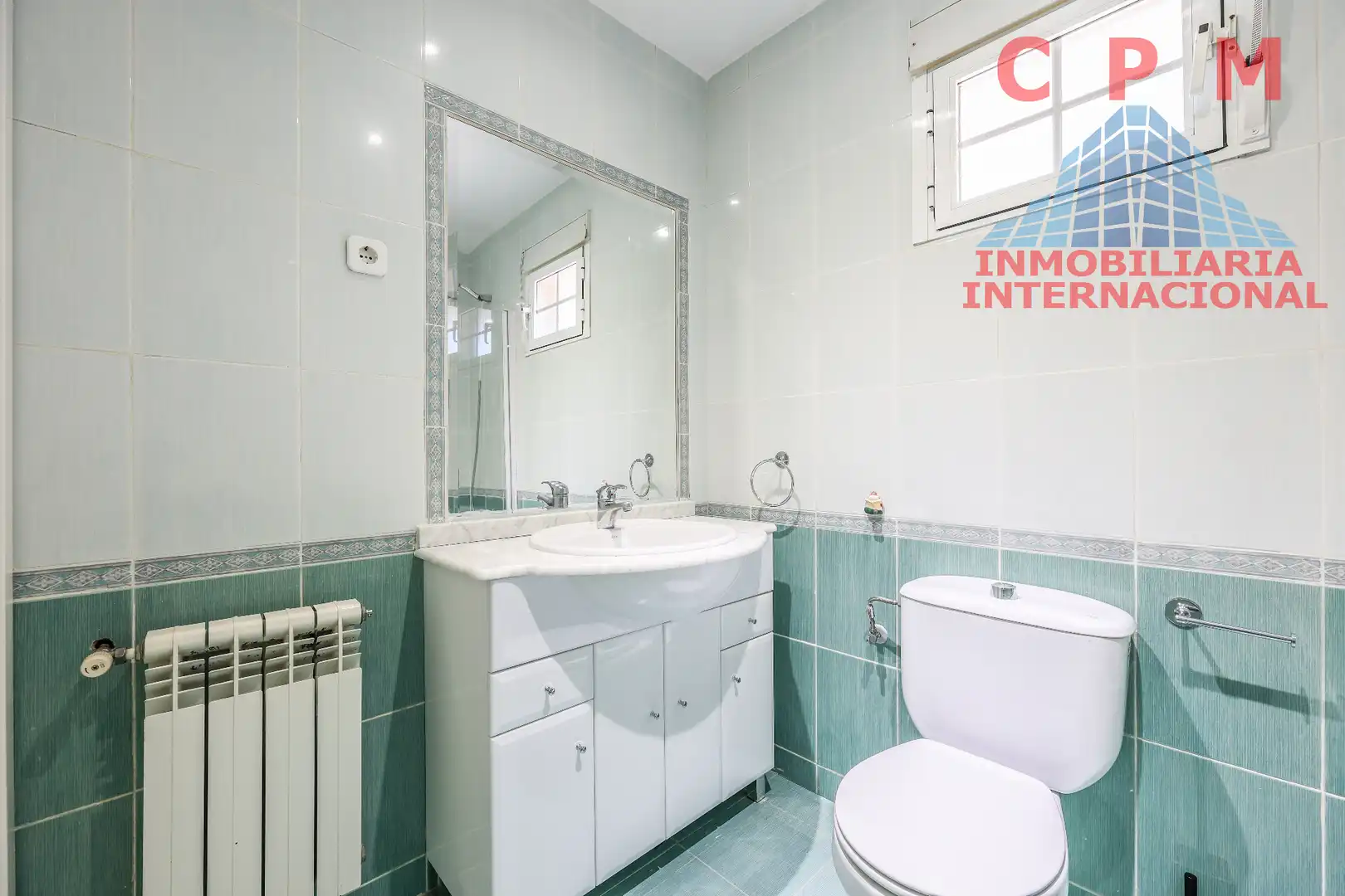 Badezimmer von Haus oder Chalet zur Miete in Pozuelo de Alarcón mit Klimaanlage, Heizung und Privatgarten
