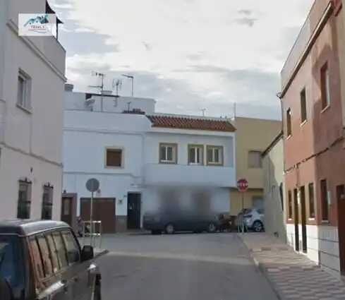 Piso en venta en Calle ARAGON, Los Barrios