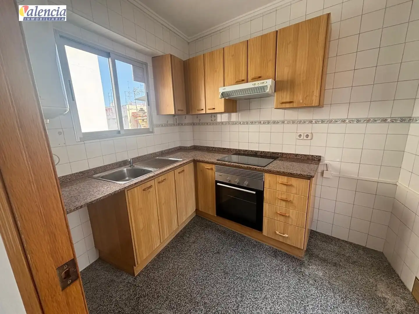 Kitchen of Flat for sale in Paterna