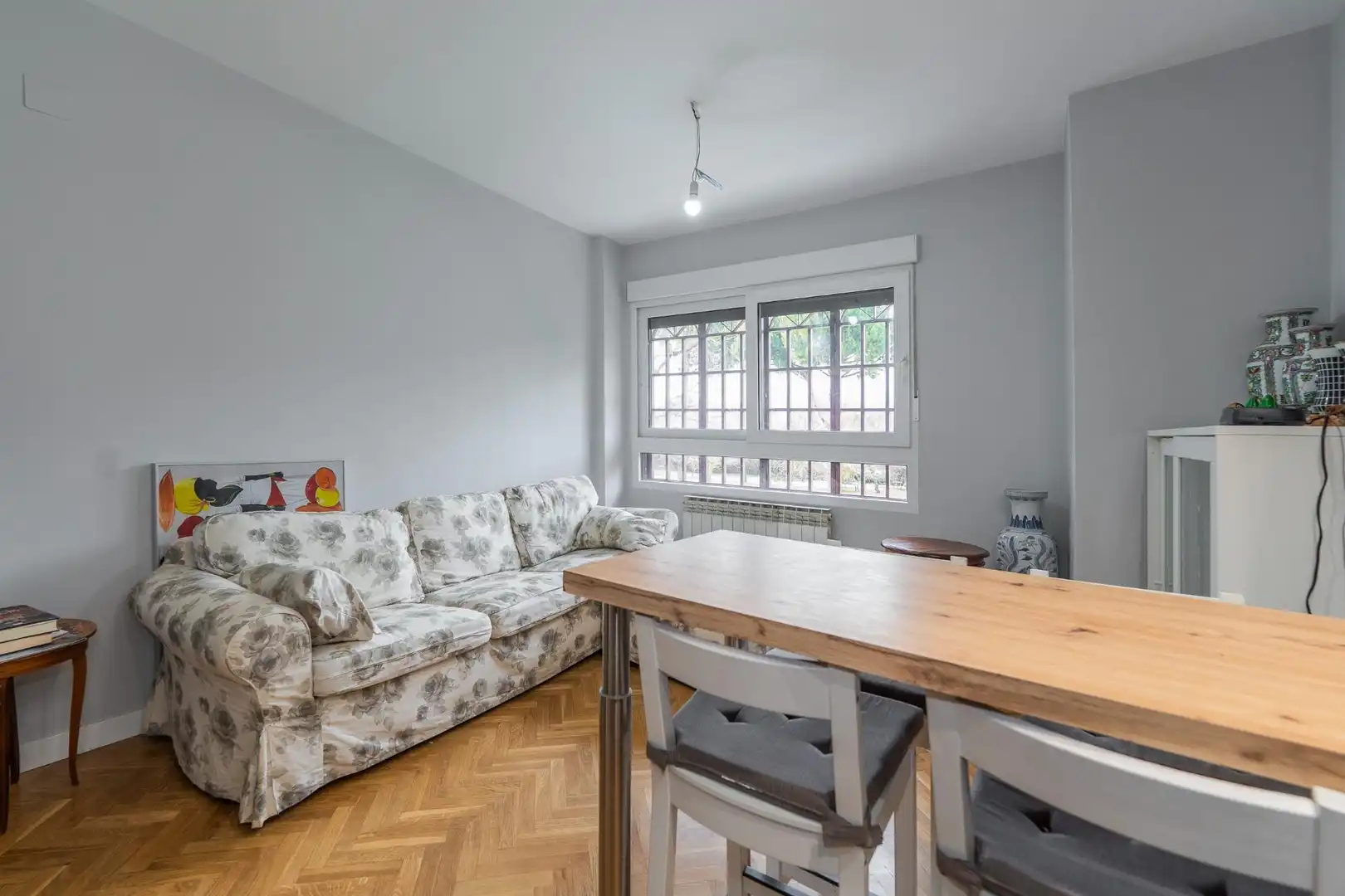 Sala de estar de Piso en venta en San Sebastián de los Reyes con Aire acondicionado, Calefacción y Parquet