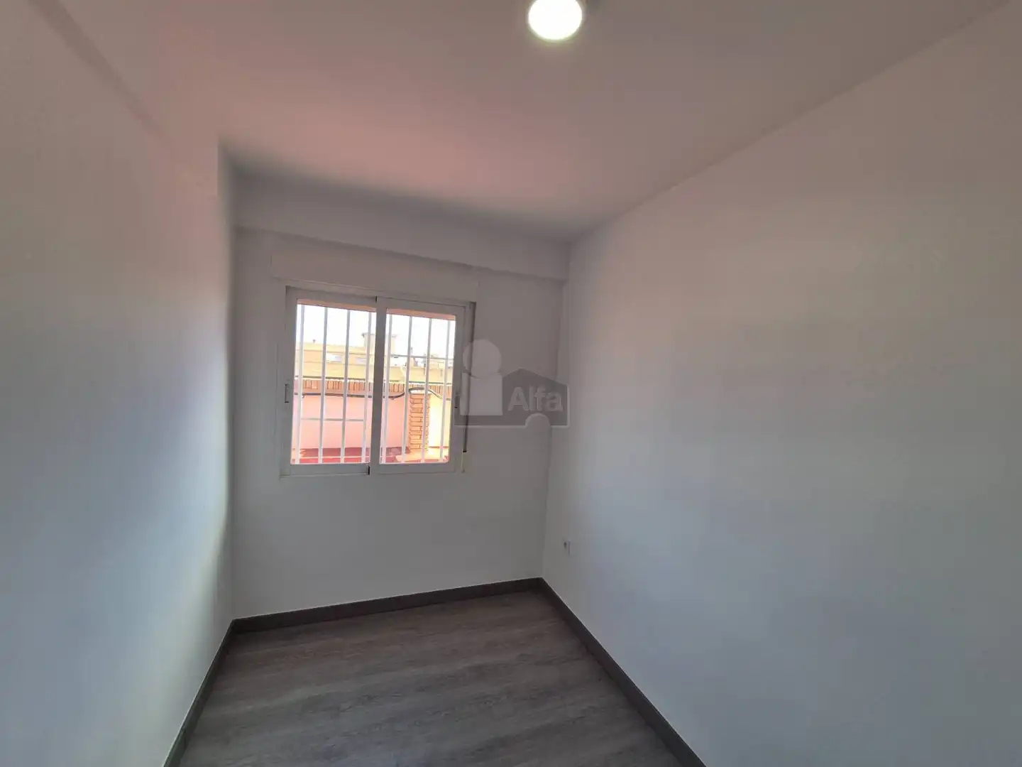 Attic for rent in Avinguda dels Tamarindes, 4, Nou Campanar