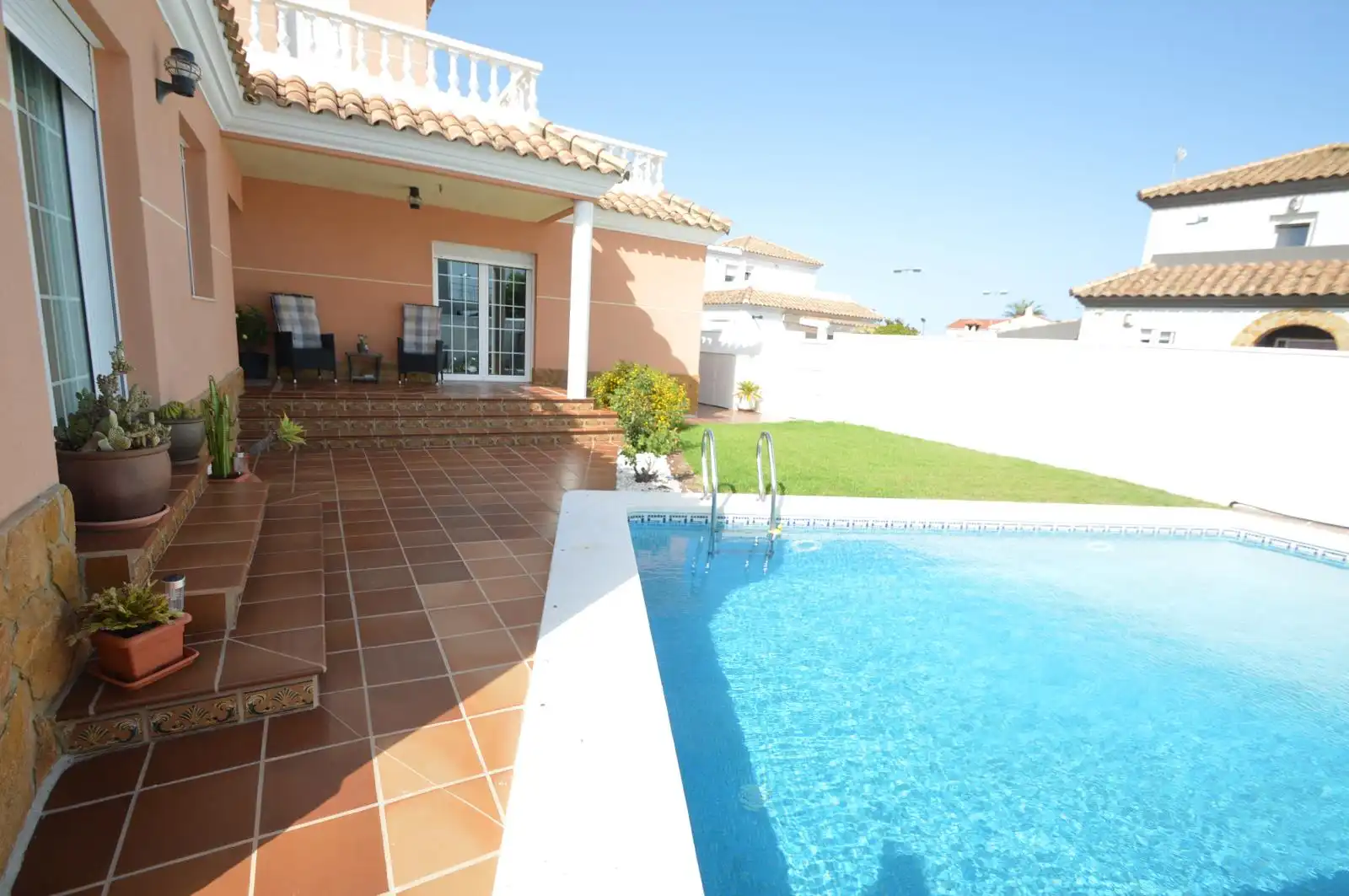 Jardí de Casa o xalet en venda en Vinaròs amb Aire condicionat, Calefacció i Jardí privat