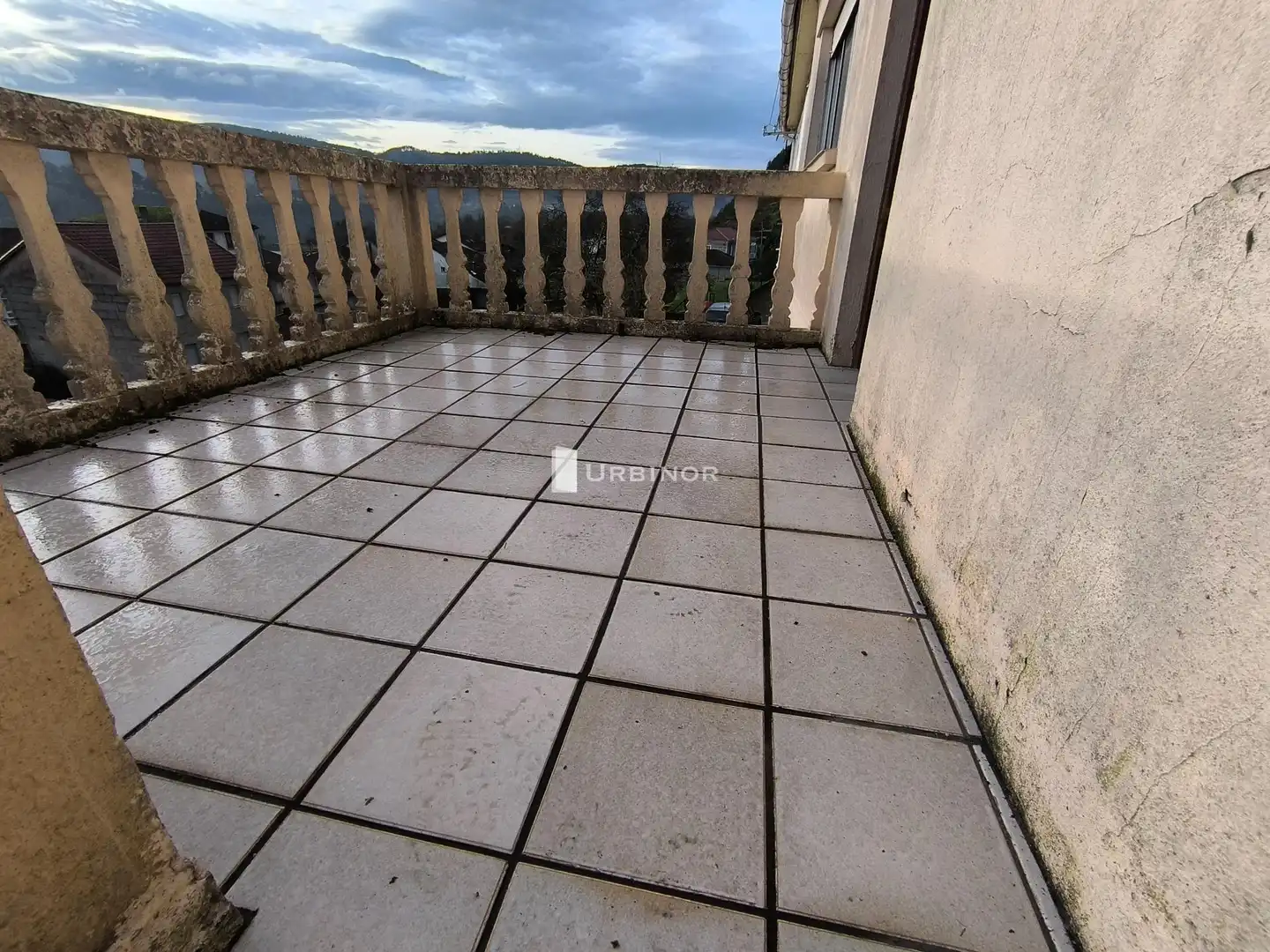 House with garden for sale in Cenlle, imagen 3