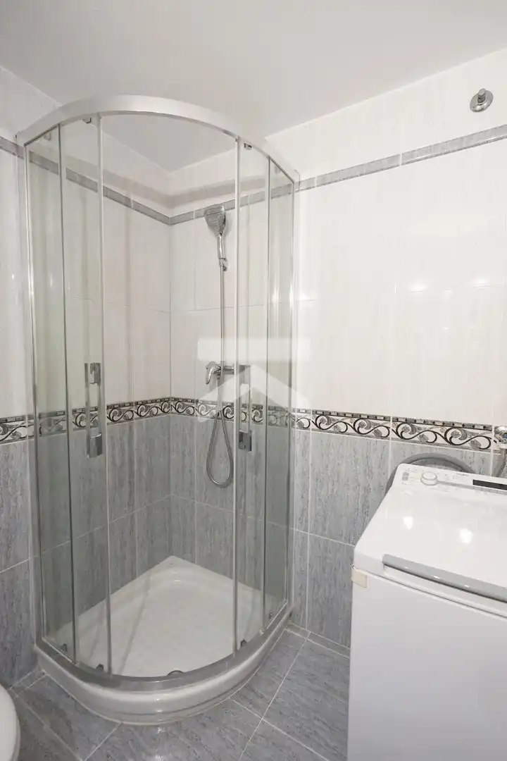 Baño de Piso en venta en Tarragona con Aire acondicionado, Calefacción y Balcón