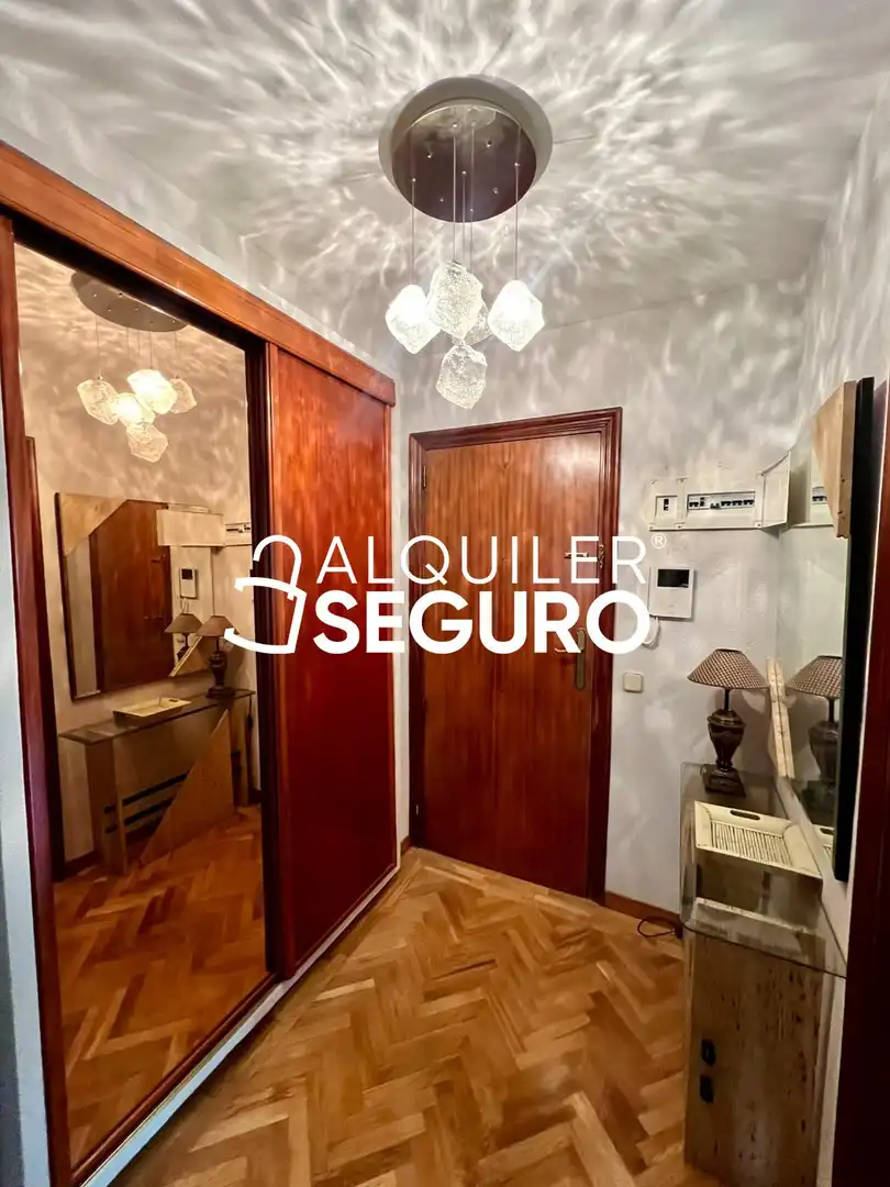 Wohnung zur Miete in Madrid mit Heizung und Möbliert