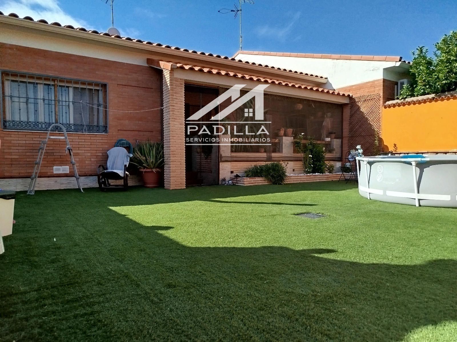Garden of Single-family semi-detached for sale in Población de Arroyo  with Air Conditioner, Heating and Private garden