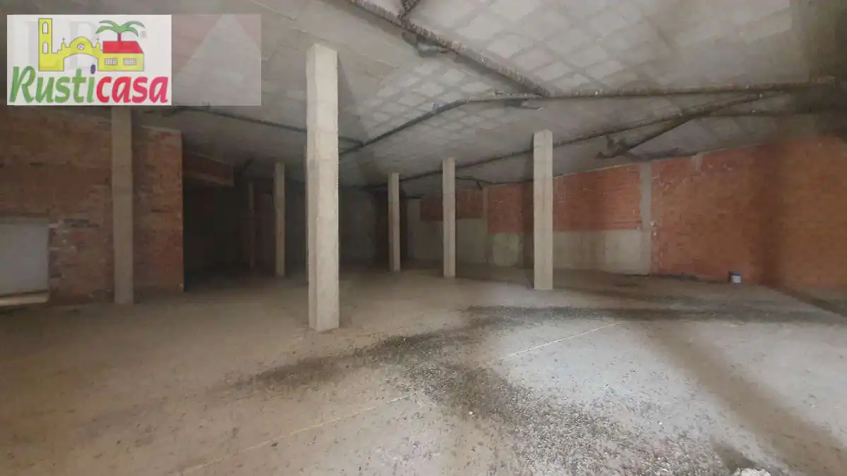 Commercial properties for rent in Baños de la Encina