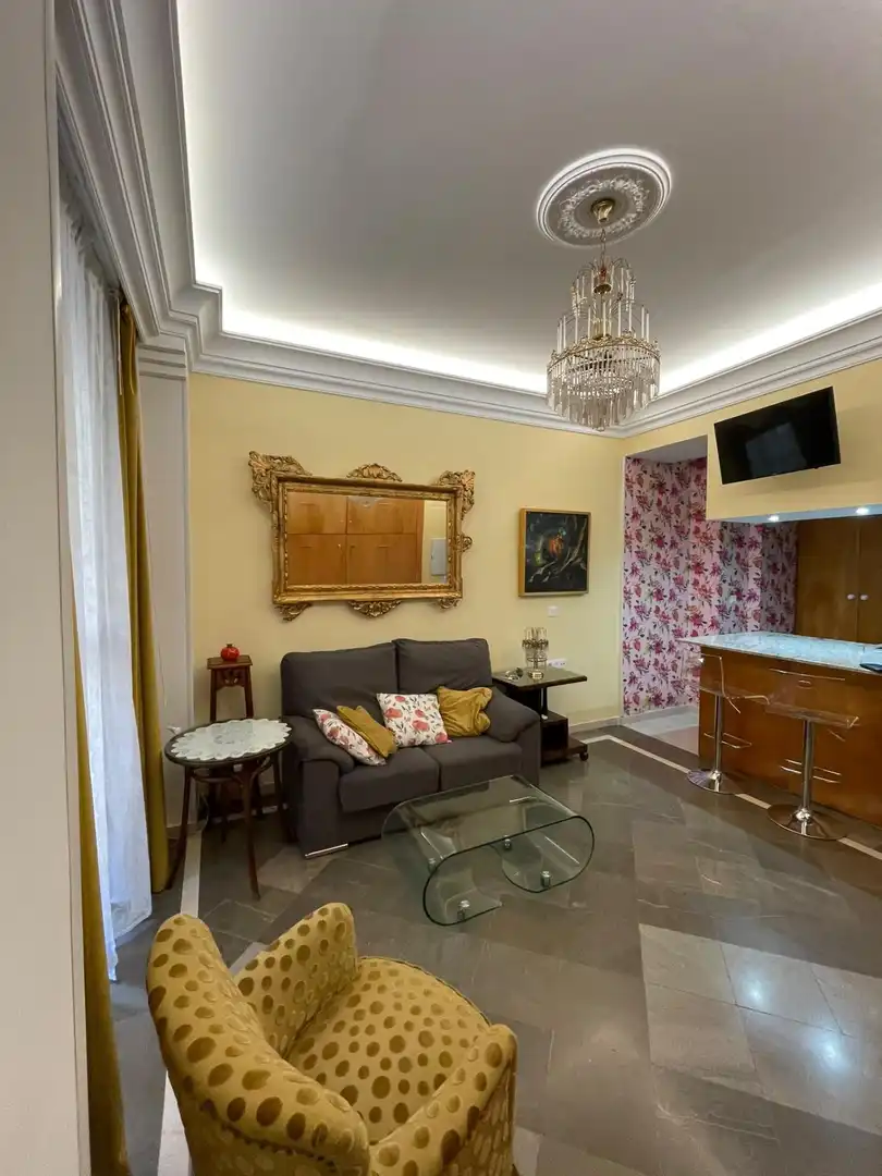 Apartment mit Terrasse zur Miete in Calle ALVARO DE BAZAN