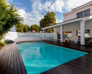 Swimming pool of House or chalet to rent in Paterna  with Air Conditioner, Heating and Terrace