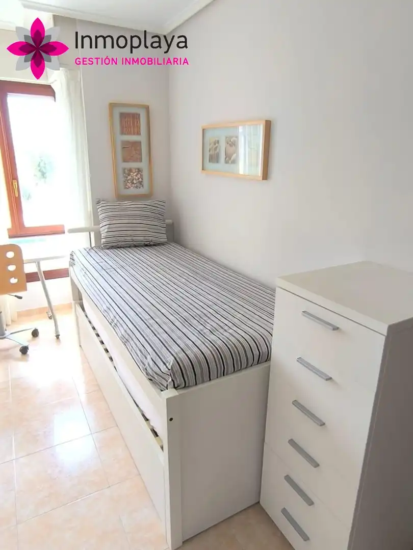 Bedroom of Flat for sale in Noja  with Heating, Terrace and Furnished