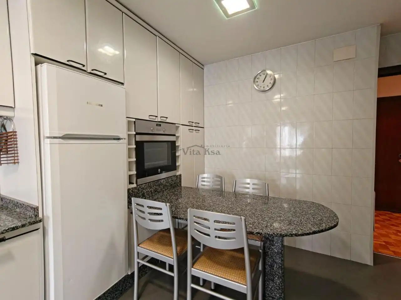 Kitchen of Flat for rent in Ourense Capital   with Heating, Parquet flooring and Furnished