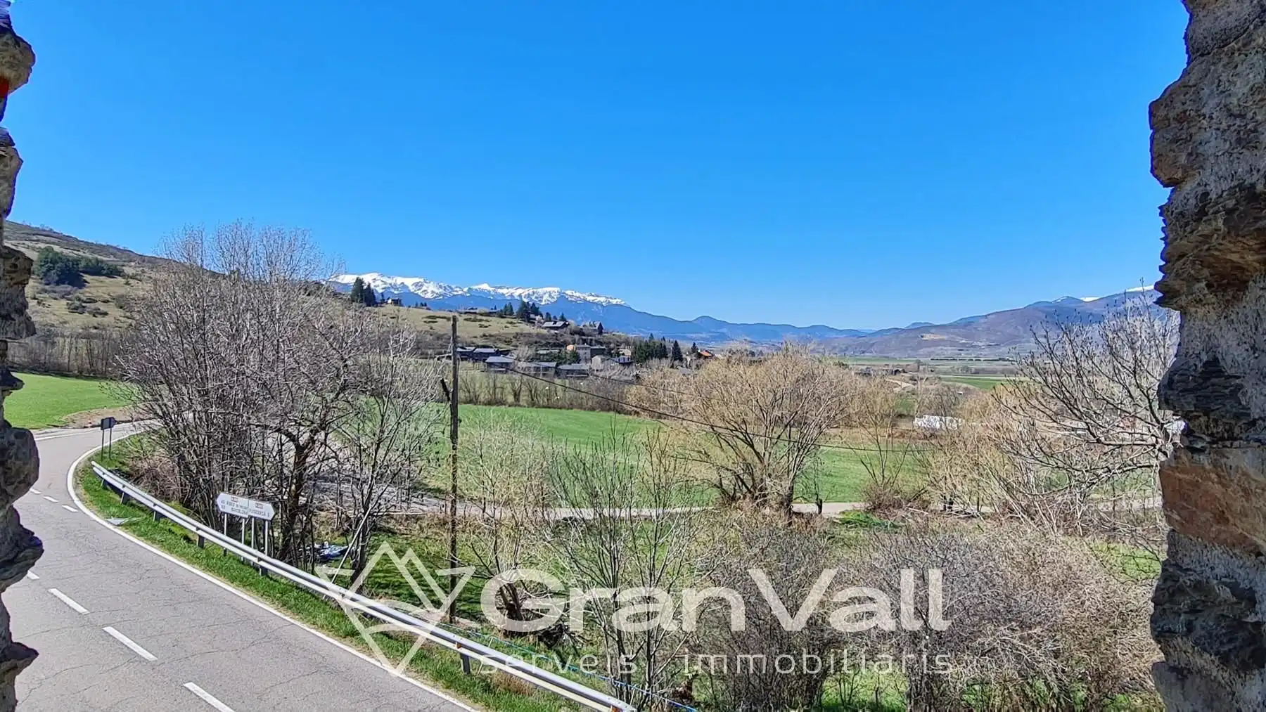 Casa adosada en venda en Fontanals de Cerdanya amb Calefacció