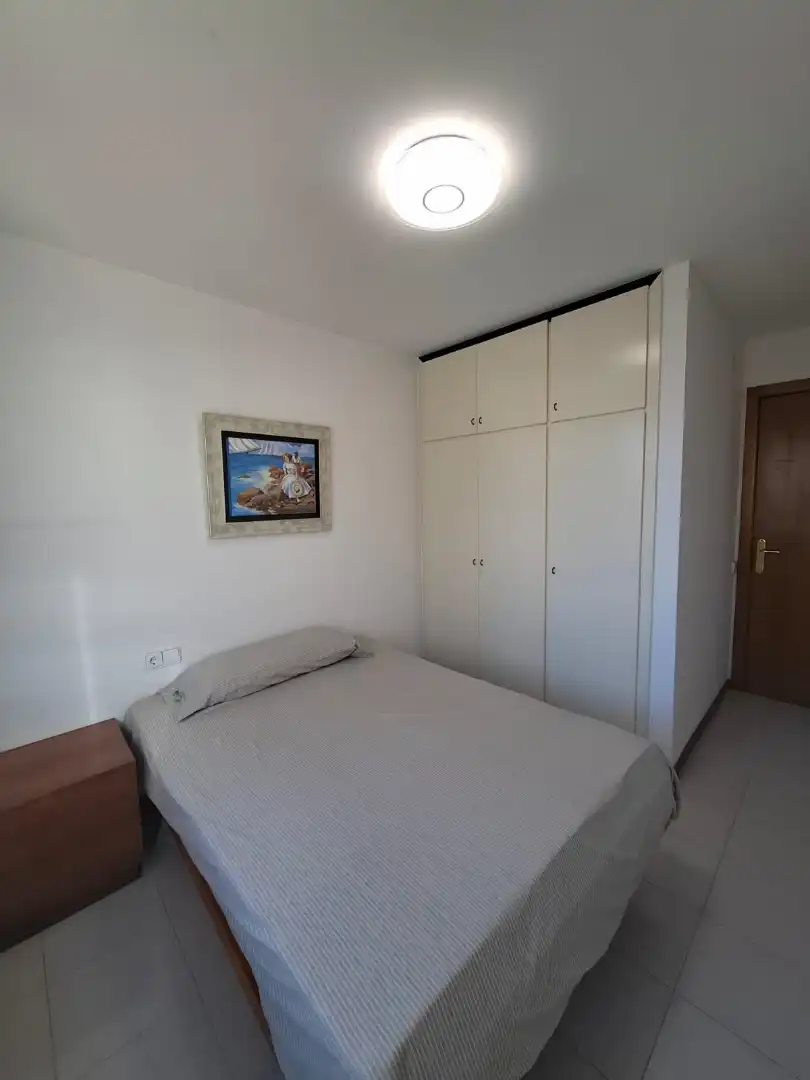 Habitación de Casa adosada en venta en Sabadell con Aire acondicionado, Calefacción y Terraza