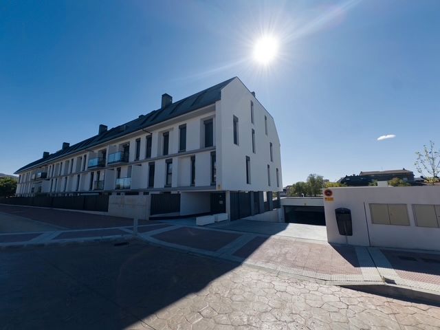 Exterior view of Garage for sale in Collado Villalba