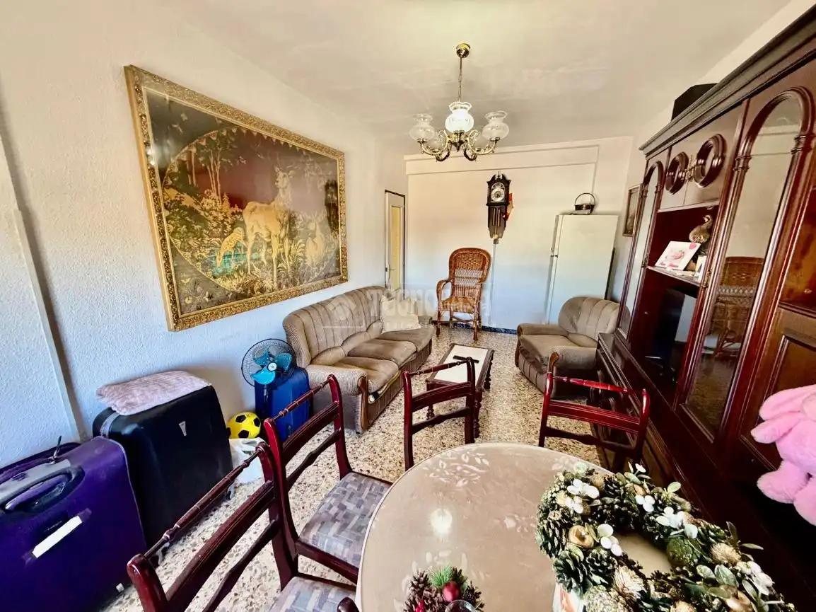 Sala de estar de Piso en venta en Ávila con Calefacción y Terraza