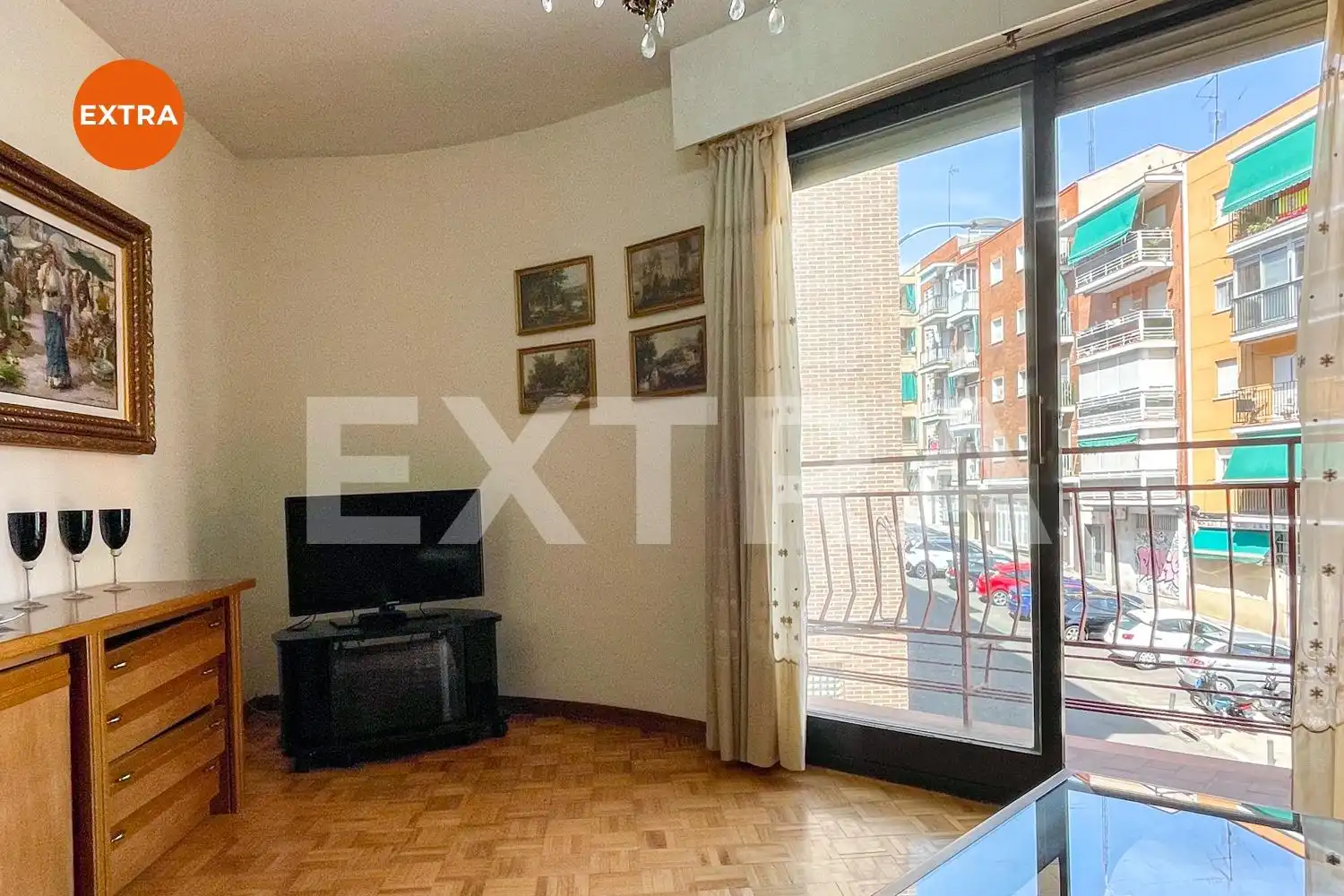 Sala de estar de Piso en venta en Madrid con Calefacción, Parquet y Terraza