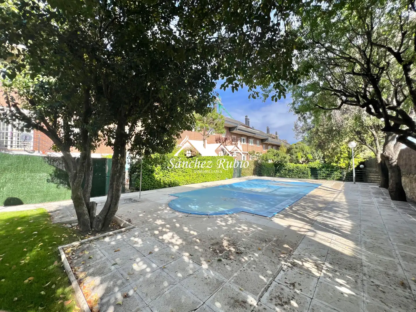 Garten von Einfamilien-Reihenhaus zur Miete in Torrelodones mit Heizung, Privatgarten und Parkett