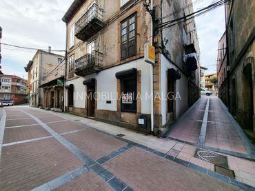 Locale commerciale in vendita a Colunga