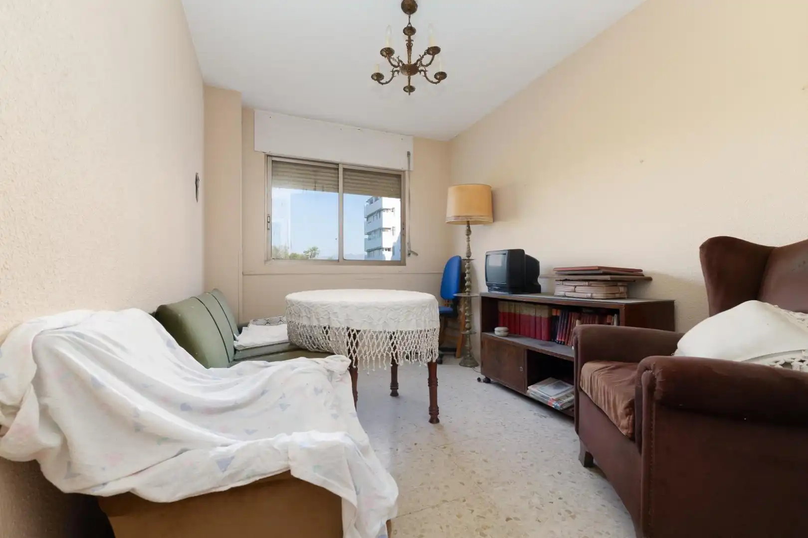 Apartment with pool for sale in Avenida de Santa Amalia, imagen 7