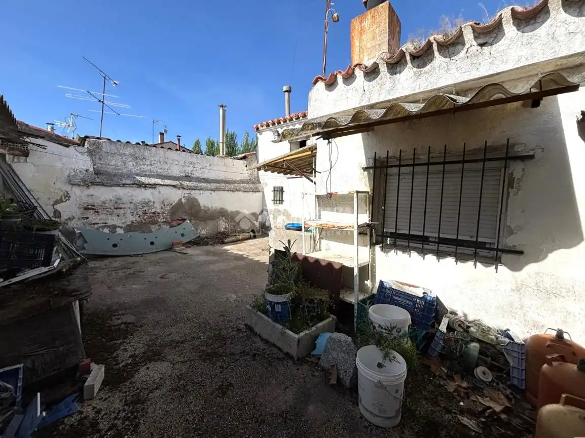 Vista exterior de Casa o xalet en venda en Medina del Campo