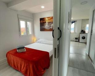 Bedroom of Flat to share in Vigo   with Air Conditioner, Heating and Terrace