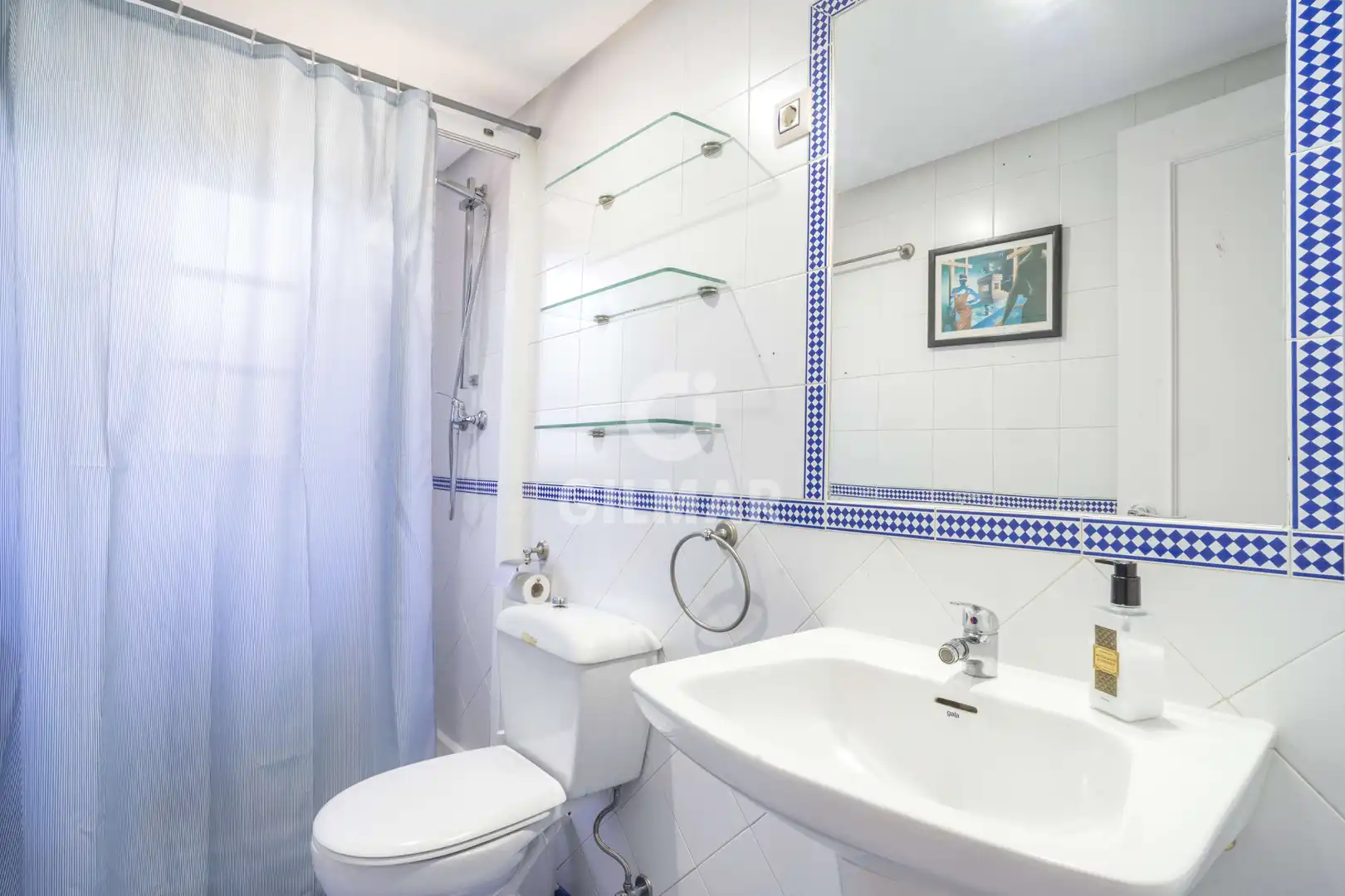 Badezimmer von Wohnung zum Verkauf in Manilva mit Heizung