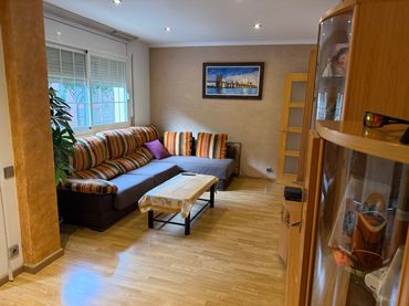 Piso con balcón en venta en Carrer de Sòcrates