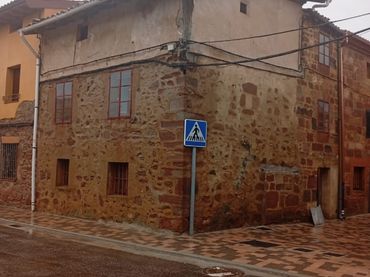 Country house for sale in Villasur de Herreros