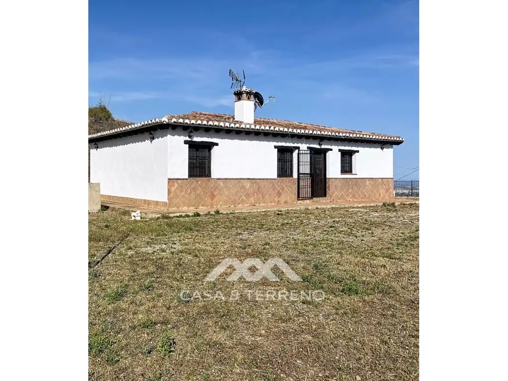 Vista exterior de Casa o xalet de lloguer en Almáchar amb Aire condicionat, Terrassa i Rentadora