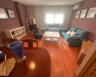 Living room of Flat to rent in Villar de Olalla  with Heating and Furnished