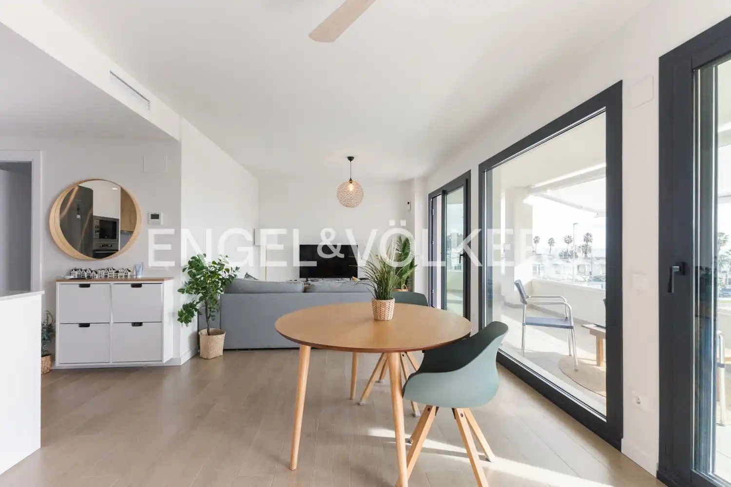 Living room of Flat for sale in Castellón de la Plana / Castelló de la Plana  with Air Conditioner, Heating and Terrace