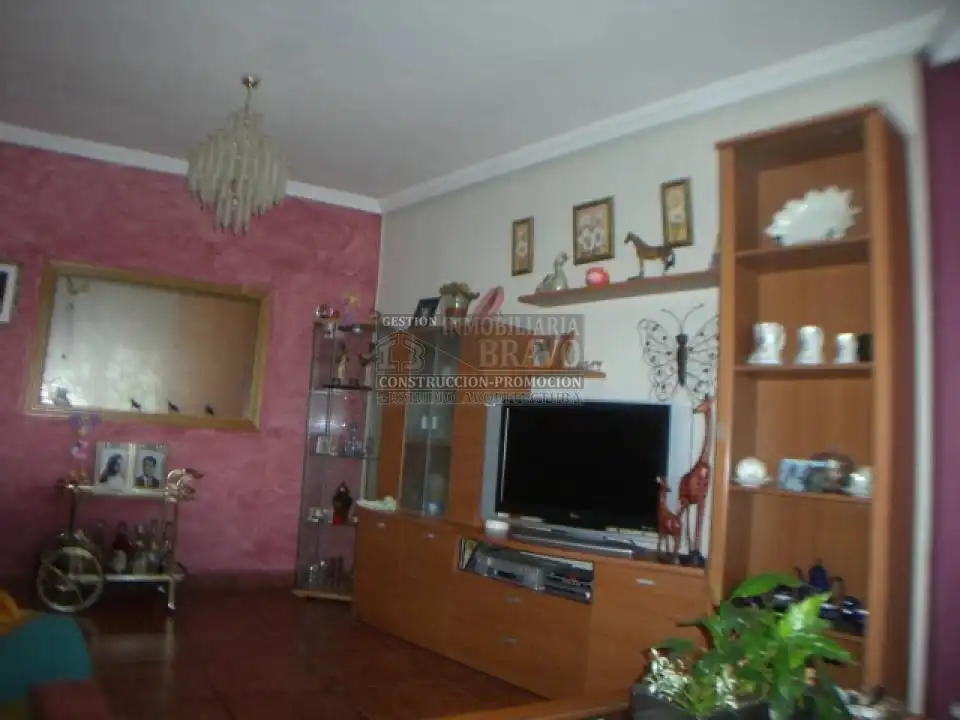Chalet con jardín en venta en Villarcayo de Merindad de Castilla la Vieja, imagen 8