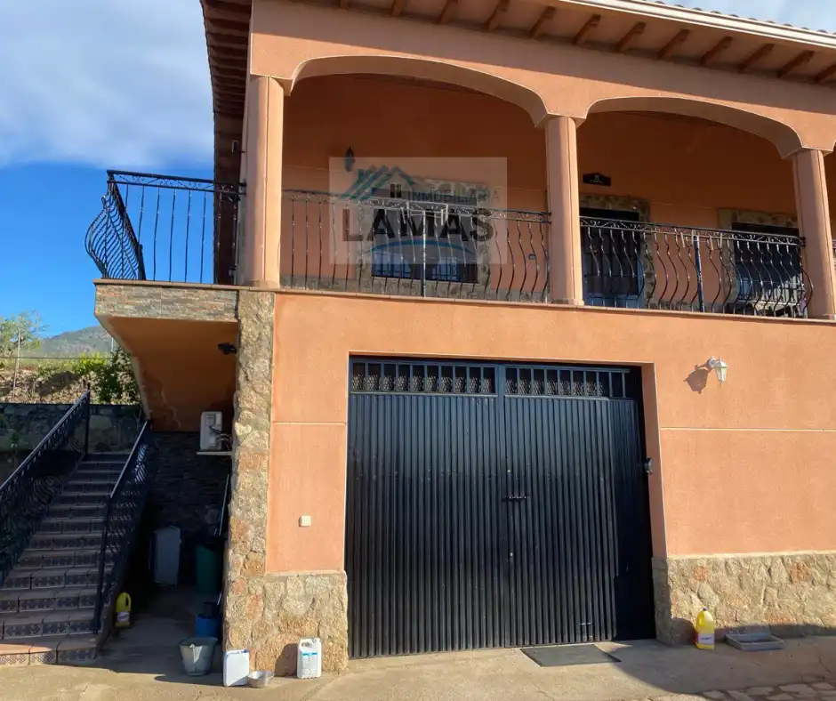 Vista exterior de Finca rústica en venta en Valverde de la Vera con Jardín privado, Terraza y Piscina