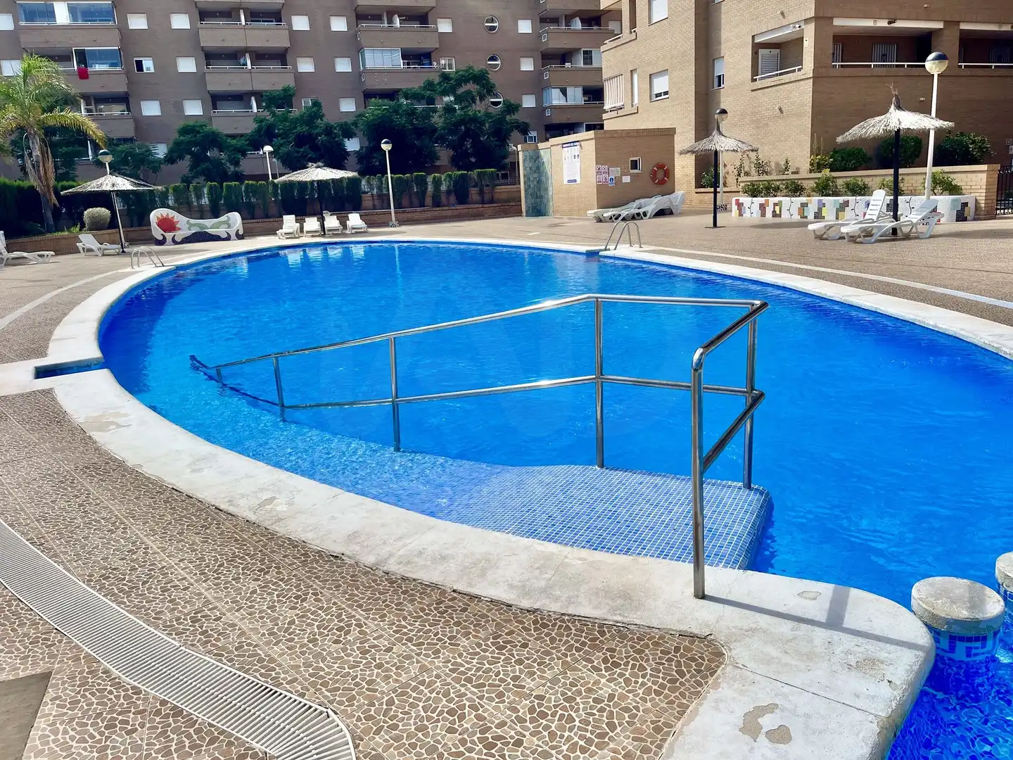 Flat with pool for sale in Marina d'Or