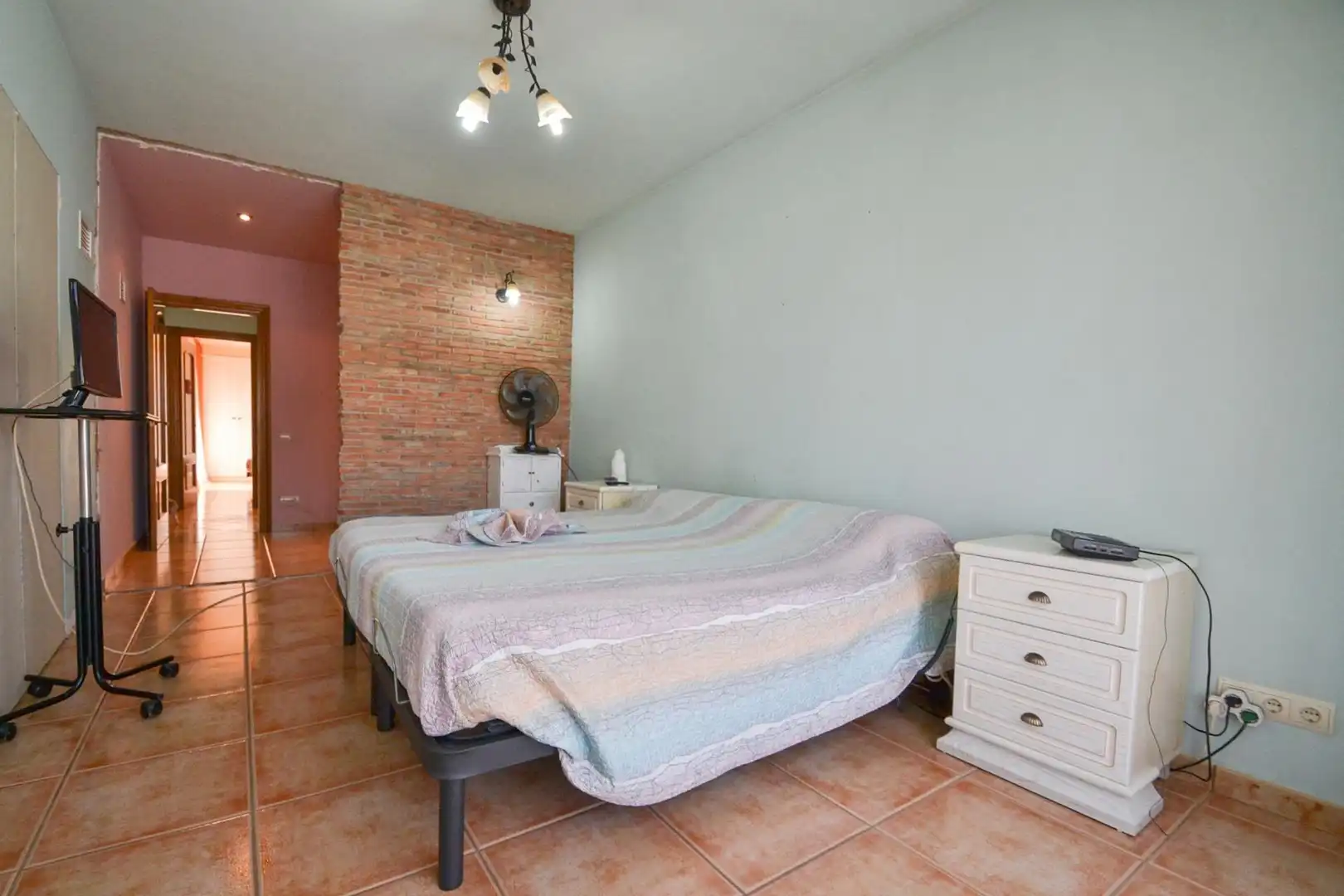 Dormitori de Casa o xalet en venda en Deltebre amb Aire condicionat, Jardí privat i Terrassa