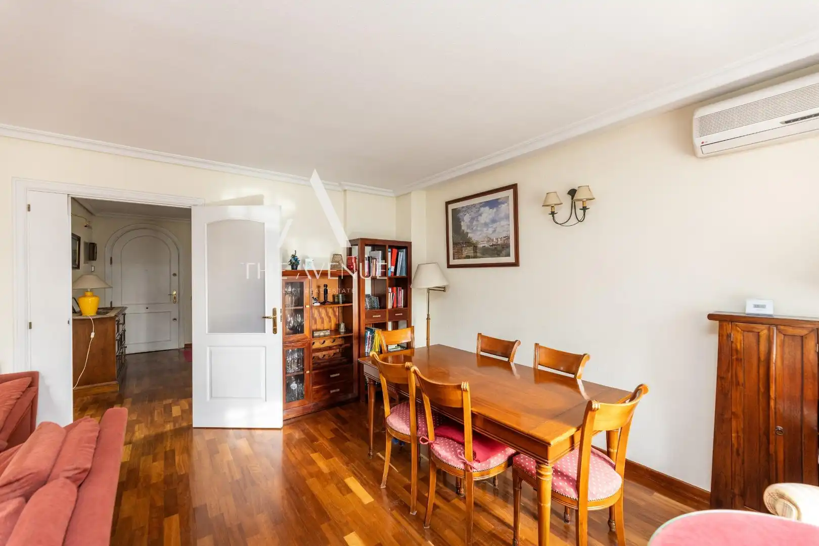 Comedor de Casa adosada en venta en Pozuelo de Alarcón con Calefacción, Jardín privado y Terraza