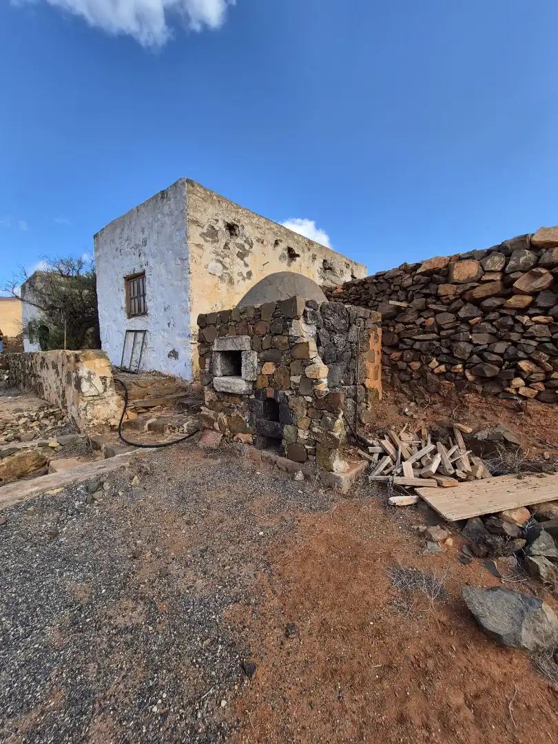 Vista exterior de Finca rústica en venda en Antigua amb Jardí privat i Terrassa
