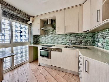 Apartment zum Verkauf in Placa dels Vents