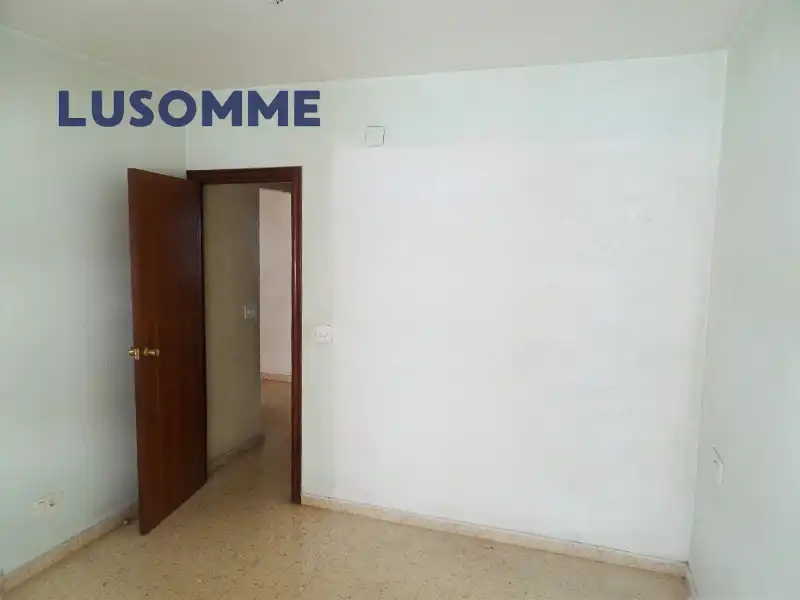 Bedroom of Flat for sale in Sagunto / Sagunt  with Oven and Balcony