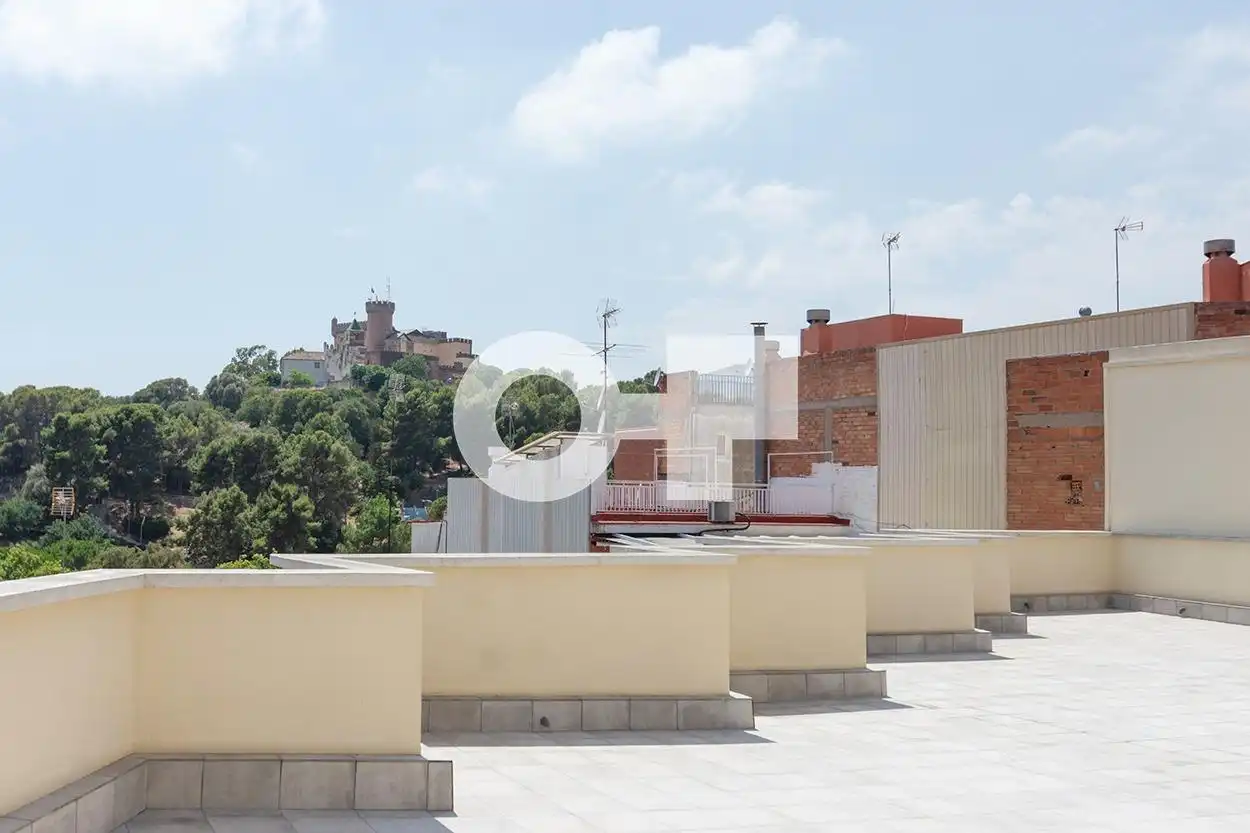 Terraza de Ático en venta en Castelldefels con Calefacción, Parquet y Terraza