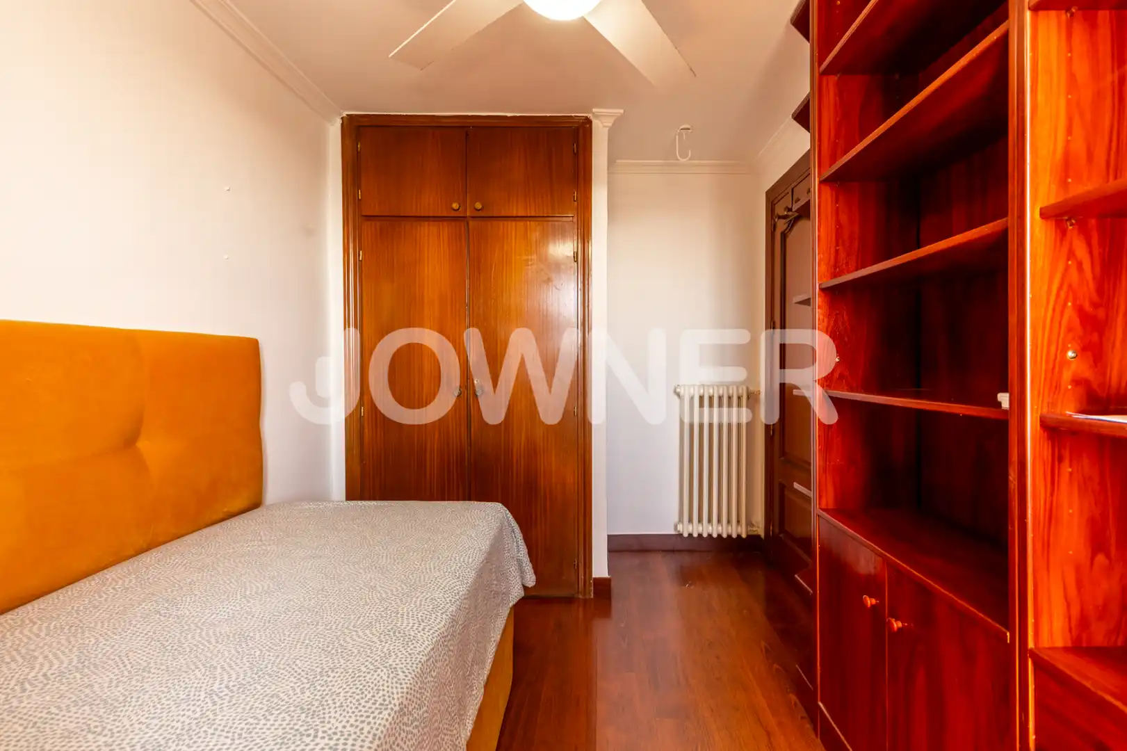 Flat for rent in Madrid  with Air Conditioner, Heating and Furnished