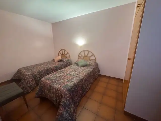 Habitación de Finca rústica en venta en Eslida con Terraza, Amueblado y Horno