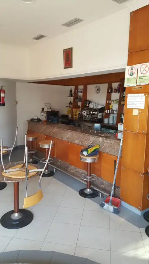 Local en venda en Pontevedra Capital  amb Moblat